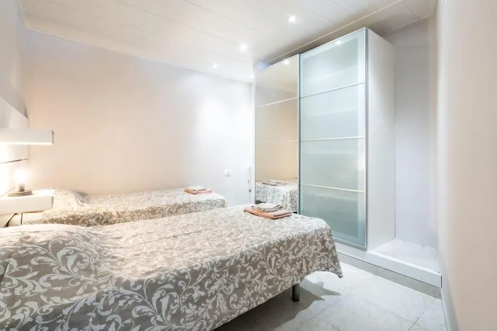 Apartment By The Sea In Los Cristianos İspanya
